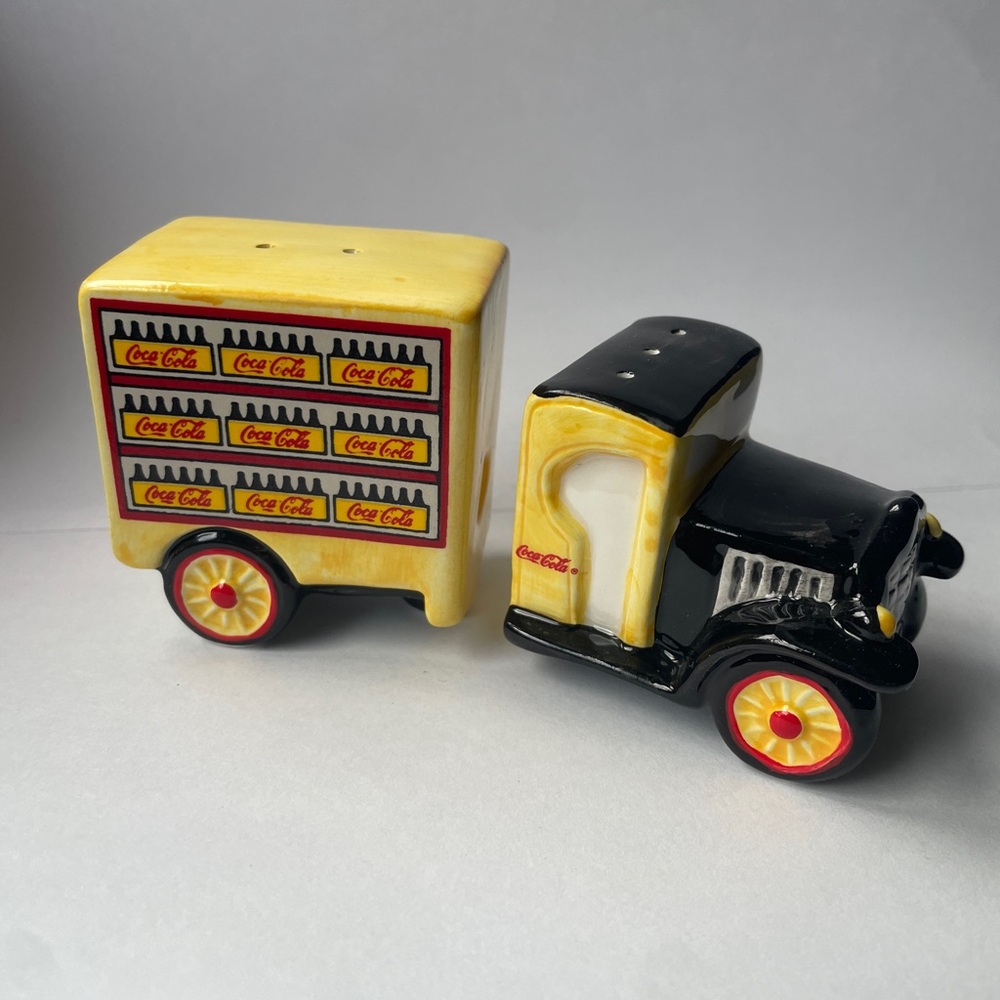 Vintage Coca Cola Salt & Pepper shaker